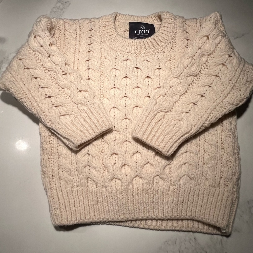 Boys Aran woollen mills cream sweater. Made in Ireland. Size xs (4/5).